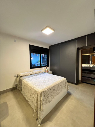 Imagem Casa de Condomínio com 3 Quartos à Venda, 228 m² em Centro - Uberlândia Imagem Casa de Condomínio com 3 Quartos à Venda, 228 m² em Centro - Uberlândia