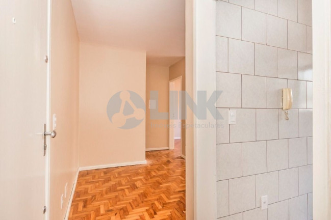 Imagem Apartamento com 1 Quarto à Venda, 39 m² em Vila Ipiranga - Porto Alegre Imagem Apartamento com 1 Quarto à Venda, 39 m² em Vila Ipiranga - Porto Alegre