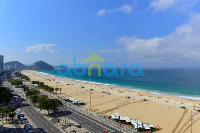 Apartamento com 3 Quartos à Venda, 215 m² em Copacabana - Rio De Janeiro
