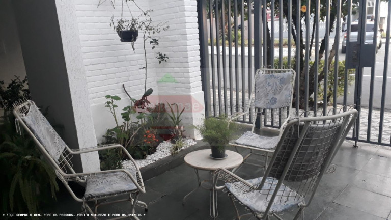 Imagem Casa com 4 Quartos à Venda, 319 m² em Jardim Eulalia - Taubaté