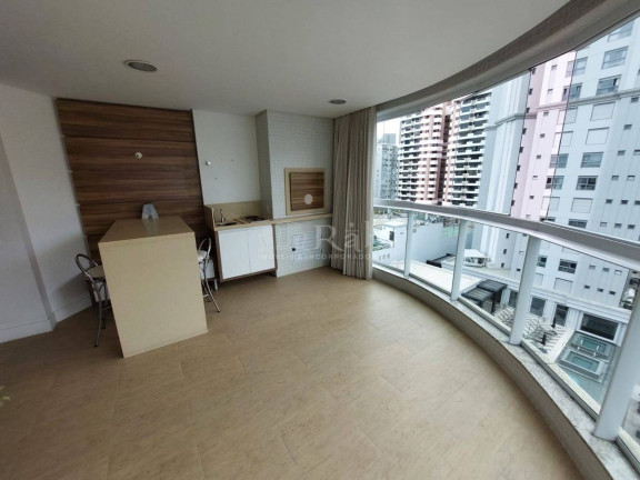 Imagem Apartamento com 3 Quartos à Venda, 158 m² em Centro - Balneário Camboriú Imagem Apartamento com 3 Quartos à Venda, 158 m² em Centro - Balneário Camboriú