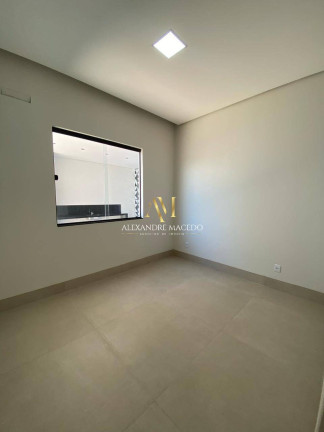 Imagem Casa com 3 Quartos à Venda, 225 m² em Ibituruna - Montes Claros