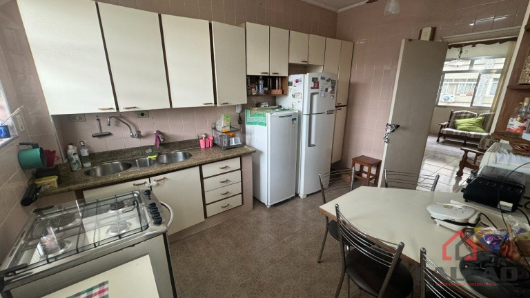 Imagem Apartamento com 2 Quartos à Venda, 124 m² em Gonzaga - Santos
