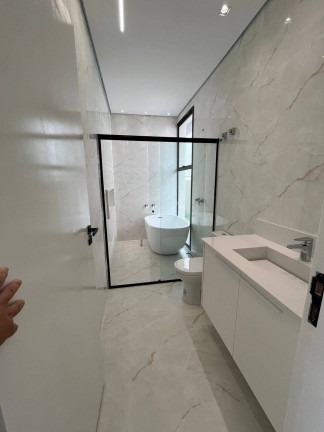 Imagem Casa com 3 Quartos à Venda, 426 m² em Lagos De Santa Helena - Bragança Paulista Imagem Casa com 3 Quartos à Venda, 426 m² em Lagos De Santa Helena - Bragança Paulista