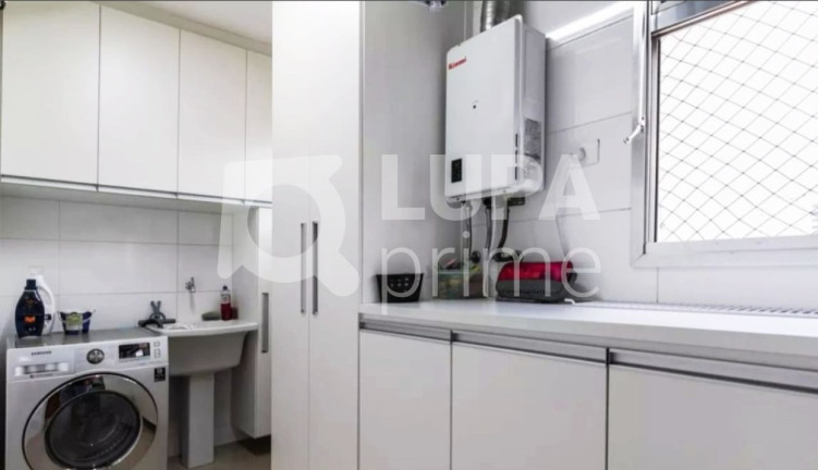 Imagem Apartamento com 3 Quartos à Venda, 110 m² em Moema - São Paulo