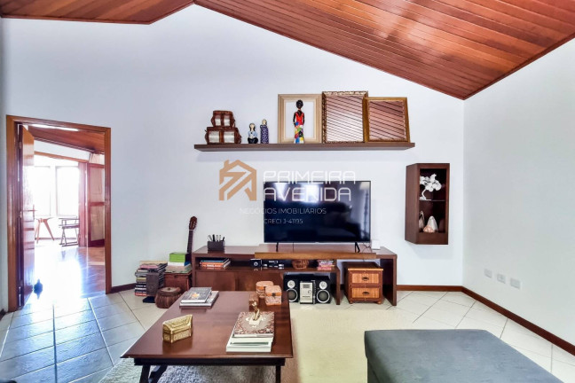 Imagem Casa com 3 Quartos à Venda, 350 m² em Loteamento Villa Branca - Jacareí Imagem Casa com 3 Quartos à Venda, 350 m² em Loteamento Villa Branca - Jacareí