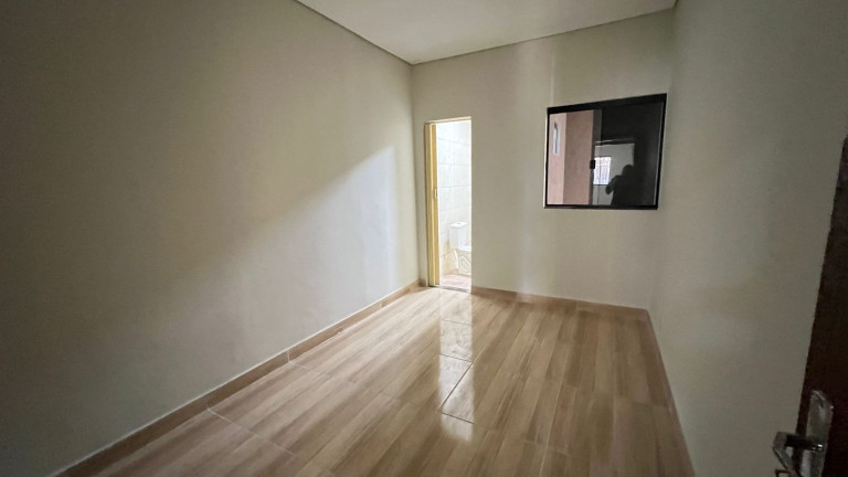 Imagem Casa com 3 Quartos à Venda, 140 m² em Recanto Das Emas - Brasília Imagem Casa com 3 Quartos à Venda, 140 m² em Recanto Das Emas - Brasília