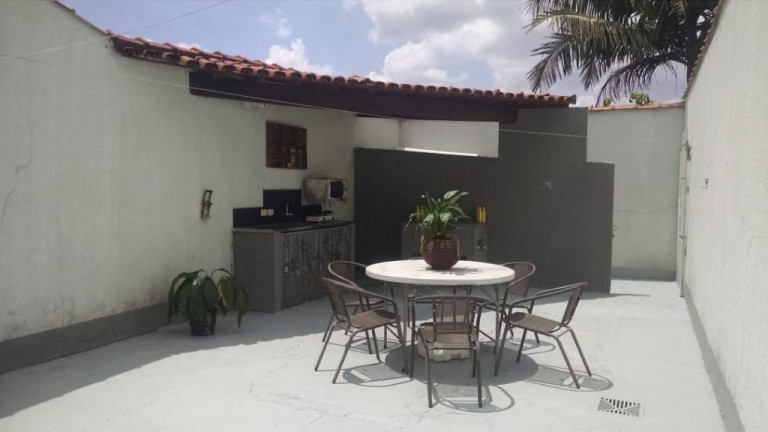 Imagem Sobrado com 3 Quartos à Venda, 350 m² em Vila Mazzei - São Paulo