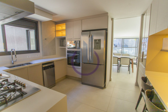 Imagem Apartamento com 3 Quartos à Venda, 151 m² em Mercês - Curitiba Imagem Apartamento com 3 Quartos à Venda, 151 m² em Mercês - Curitiba