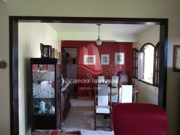 Imagem Imóvel com 4 Quartos à Venda, 475 m² em Peró - Cabo Frio