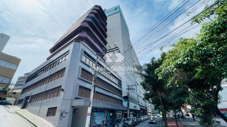 Sala Comercial à Venda, 543 m² em Centro - Florianópolis