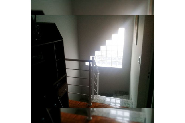 Imagem Casa com 3 Quartos à Venda, 220 m² Imagem Casa com 3 Quartos à Venda, 220 m²
