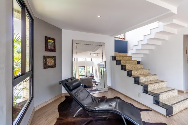 Imagem Apartamento com 3 Quartos à Venda, 245 m² em Vila Suzana - São Paulo