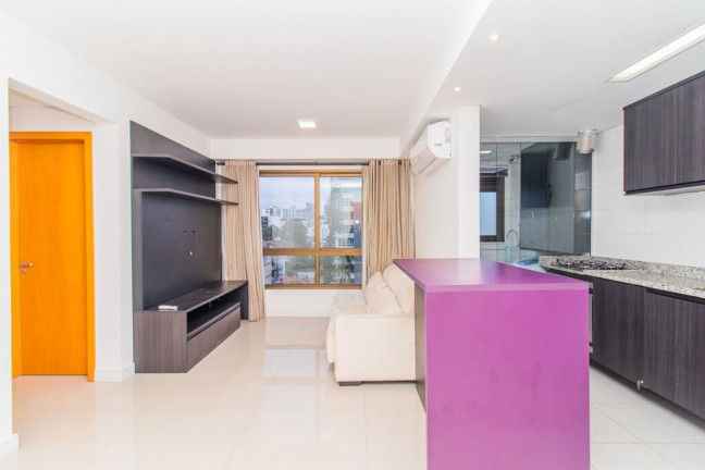 Imagem Apartamento com 2 Quartos à Venda, 65 m² em Passo Da Areia - Porto Alegre