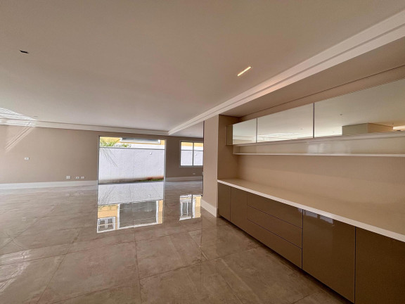 Imagem Casa à Venda, 835 m² em Campo Comprido - Curitiba Imagem Casa à Venda, 835 m² em Campo Comprido - Curitiba