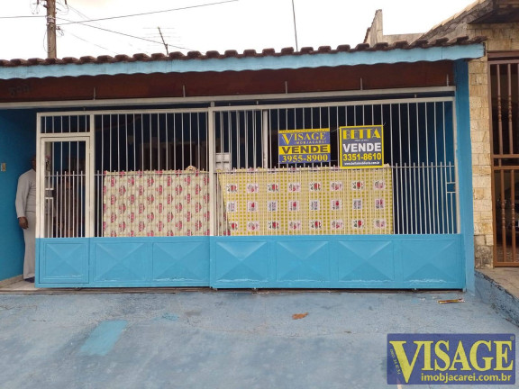 Casa com 4 Quartos à Venda,  em Jd. Das Industrias - Jacareí