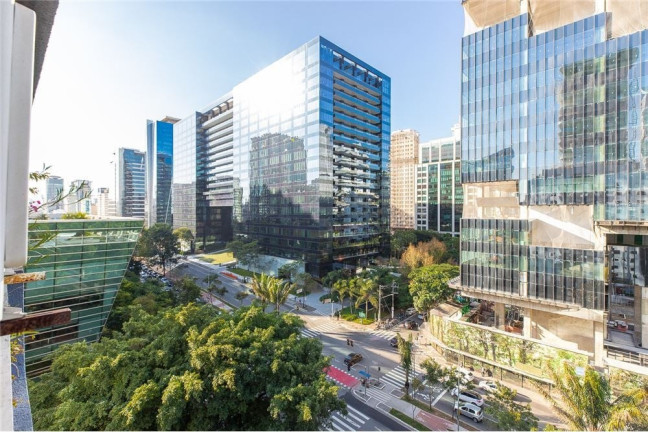 Imagem Apartamento com 3 Quartos à Venda, 130 m² em Itaim - São Paulo