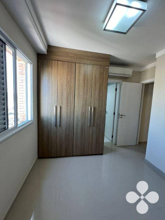 Imagem Imóvel com 3 Quartos à Venda, 130 m² em Gonzaga - Santos Imagem Imóvel com 3 Quartos à Venda, 130 m² em Gonzaga - Santos
