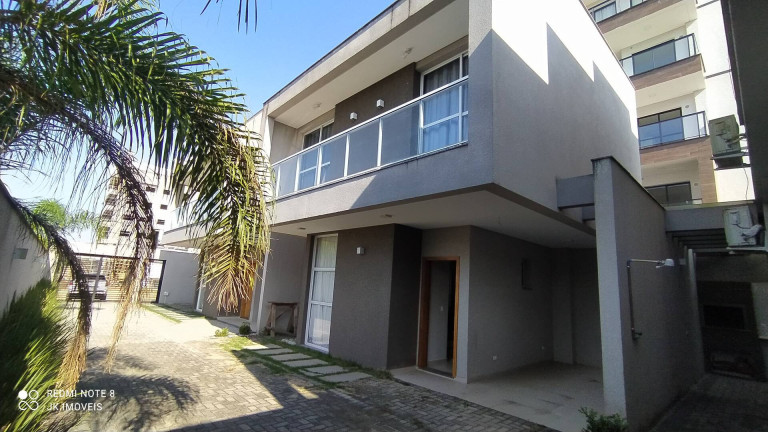 Apartamento com 3 Quartos à Venda,  em Balneário Rainha Do Mar - Itapoá