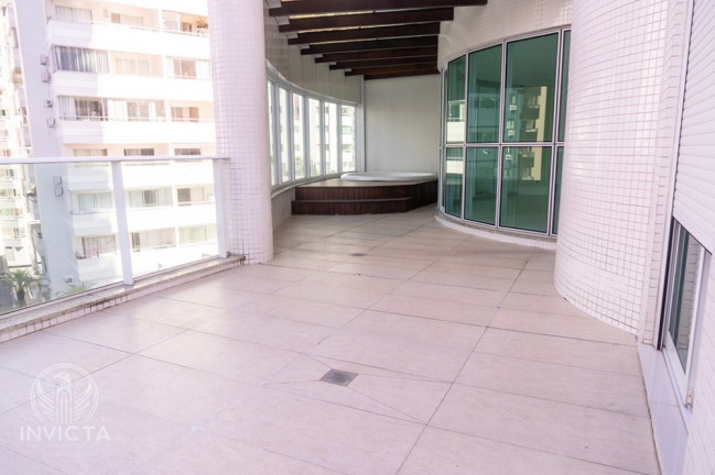Imagem Apartamento com 3 Quartos à Venda, 254 m² em Centro - Balneário Camboriú Imagem Apartamento com 3 Quartos à Venda, 254 m² em Centro - Balneário Camboriú