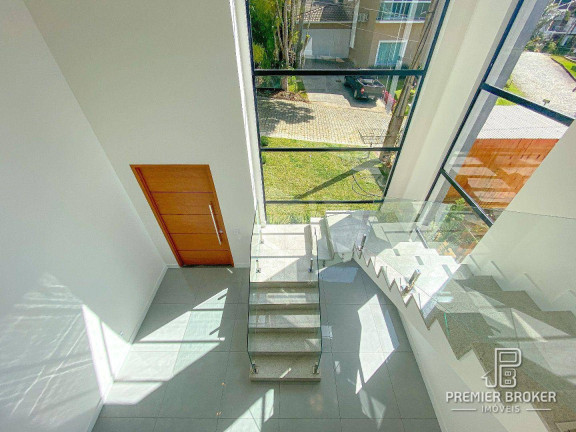 Imagem Casa com 4 Quartos à Venda, 214 m² em Vargem Grande - Teresópolis Imagem Casa com 4 Quartos à Venda, 214 m² em Vargem Grande - Teresópolis