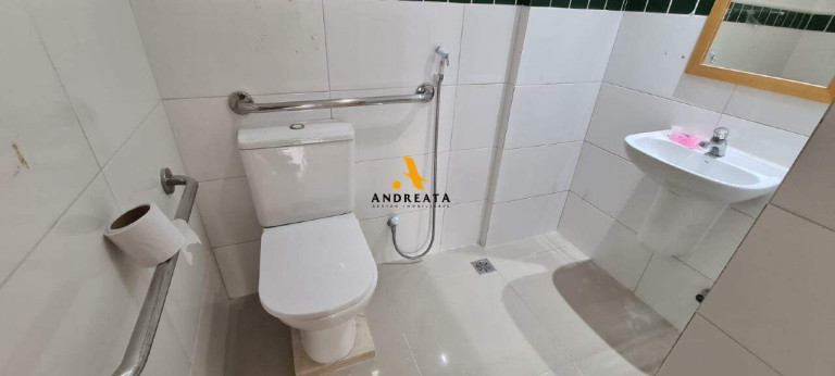 Imagem Sala Comercial para Alugar, 220 m² em Barra Da Tijuca - Rio De Janeiro Imagem Sala Comercial para Alugar, 220 m² em Barra Da Tijuca - Rio De Janeiro