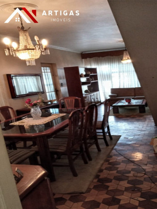 Imagem Sobrado com 3 Quartos à Venda, 250 m² em água Rasa - São Paulo