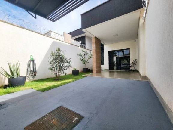 Casa com 3 Quartos à Venda, 126 m² em Setor Centro Oeste - Goiânia
