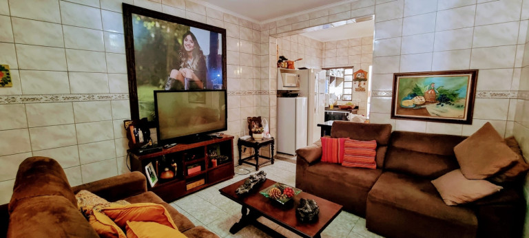 Imagem Casa com 3 Quartos à Venda, 126 m² em Parque Das Rosas - Roseira