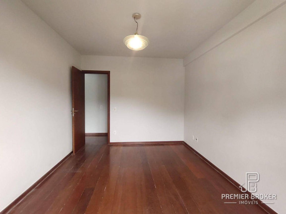 Imagem Apartamento com 3 Quartos à Venda, 116 m² em Agriões - Teresópolis Imagem Apartamento com 3 Quartos à Venda, 116 m² em Agriões - Teresópolis