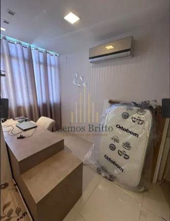 Imagem Imóvel com 3 Quartos à Venda, 250 m² em Vitória - Salvador Imagem Imóvel com 3 Quartos à Venda, 250 m² em Vitória - Salvador