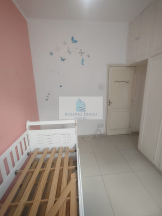 Imagem Imóvel com 3 Quartos à Venda, 120 m² em Copacabana - Rio De Janeiro Imagem Imóvel com 3 Quartos à Venda, 120 m² em Copacabana - Rio De Janeiro