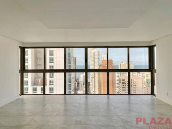 Imagem Apartamento com 3 Quartos à Venda, 167 m² em Centro - Balneário Camboriú