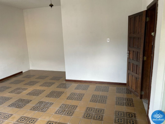 Imagem Imóvel com 3 Quartos à Venda,  em Campo Grande - Rio De Janeiro