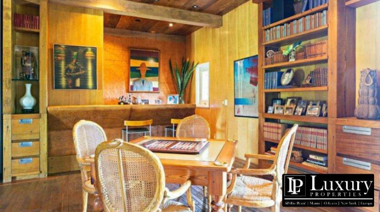 Imagem Chácara com 4 Quartos à Venda, em Helvétia - Indaiatuba Imagem Chácara com 4 Quartos à Venda, em Helvétia - Indaiatuba