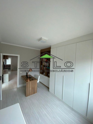 Imagem Sobrado com 3 Quartos à Venda, em Parque Selecta - São Bernardo Do Campo Imagem Sobrado com 3 Quartos à Venda, em Parque Selecta - São Bernardo Do Campo