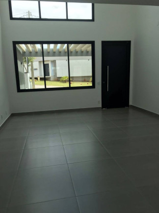 Imagem Casa de Condomínio com 3 Quartos à Venda, 130 m² em Cidade Jardim - Bragança Paulista