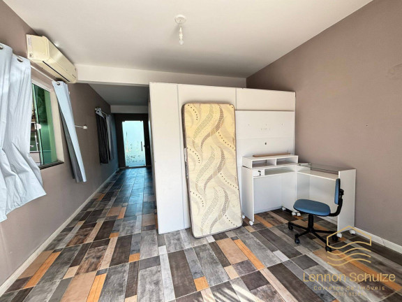 Imagem Casa com 9 Quartos à Venda, 520 m² em Centro - Balneário Barra Do Sul Imagem Casa com 9 Quartos à Venda, 520 m² em Centro - Balneário Barra Do Sul