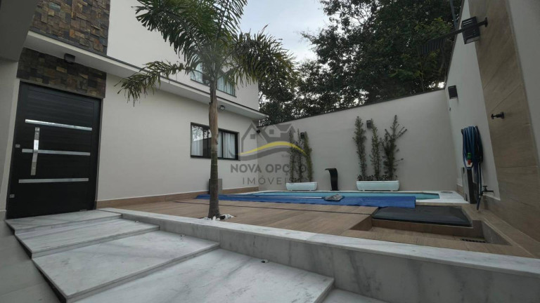 Imagem Casa com 3 Quartos à Venda, 250 m² em Medeiros - Jundiaí Imagem Casa com 3 Quartos à Venda, 250 m² em Medeiros - Jundiaí