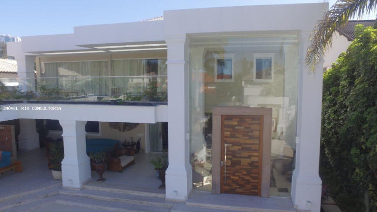 Imagem Casa com 5 Quartos à Venda, 1.260 m² em Rio De Janeiro Imagem Casa com 5 Quartos à Venda, 1.260 m² em Rio De Janeiro