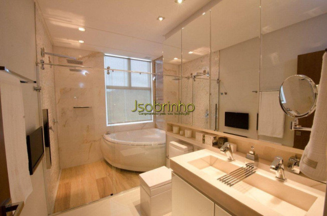 Imagem Apartamento com 3 Quartos à Venda, 187 m² em Barra Sul - Balneário Camboriú Imagem Apartamento com 3 Quartos à Venda, 187 m² em Barra Sul - Balneário Camboriú