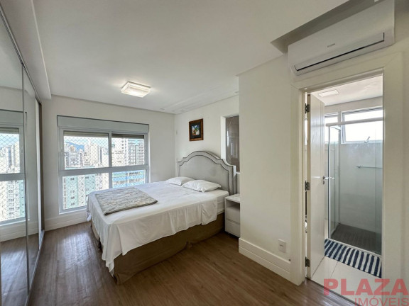 Imagem Apartamento com 3 Quartos para Alugar, 134 m² em Pioneiros - Balneário Camboriú Imagem Apartamento com 3 Quartos para Alugar, 134 m² em Pioneiros - Balneário Camboriú