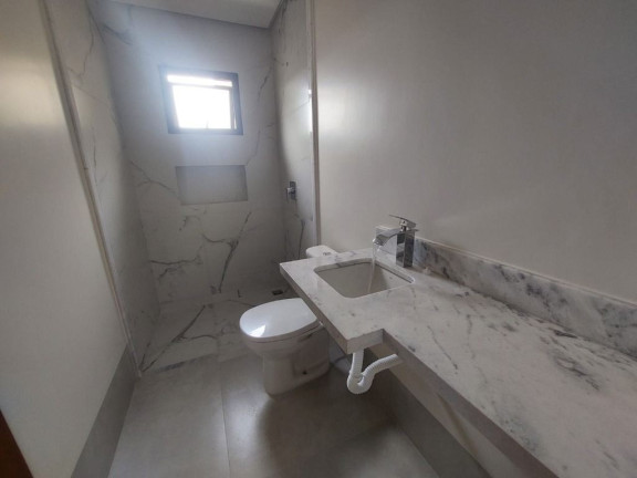 Imagem Sobrado com 4 Quartos à Venda, 213 m² em Jardins Barcelona - Senador Canedo