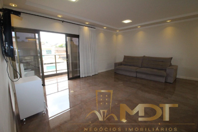 Imagem Sobrado com 5 Quartos à Venda, 220 m² em Copacabana - Belo Horizonte