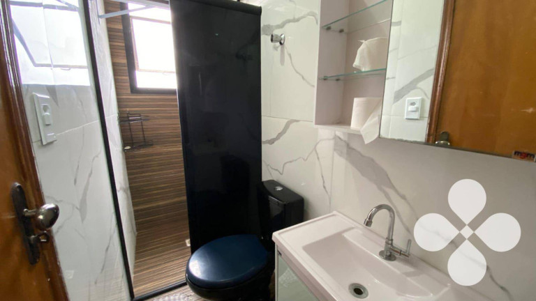 Imagem Imóvel com 2 Quartos à Venda, 32 m² em Ocian - Praia Grande Imagem Imóvel com 2 Quartos à Venda, 32 m² em Ocian - Praia Grande