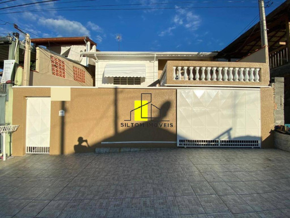 Imagem Casa com 3 Quartos à Venda, 130 m² em Jardim América - Taubaté