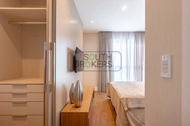 Imagem Apartamento com 3 Quartos à Venda,  em Batel - Curitiba