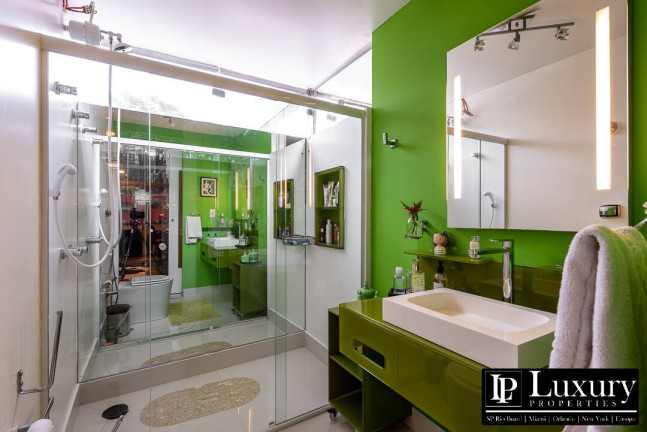 Imagem Casa com 3 Quartos à Venda, em Jardim Guedala - São Paulo Imagem Casa com 3 Quartos à Venda, em Jardim Guedala - São Paulo