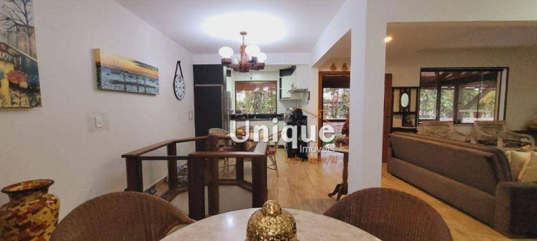 Imagem Casa com 5 Quartos à Venda, 155 m² em Centro - Armação Dos Búzios