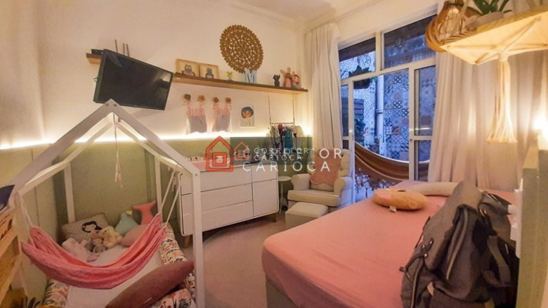 Imagem Apartamento com 2 Quartos à Venda, 120 m² em Cosme Velho - Rio De Janeiro Imagem Apartamento com 2 Quartos à Venda, 120 m² em Cosme Velho - Rio De Janeiro